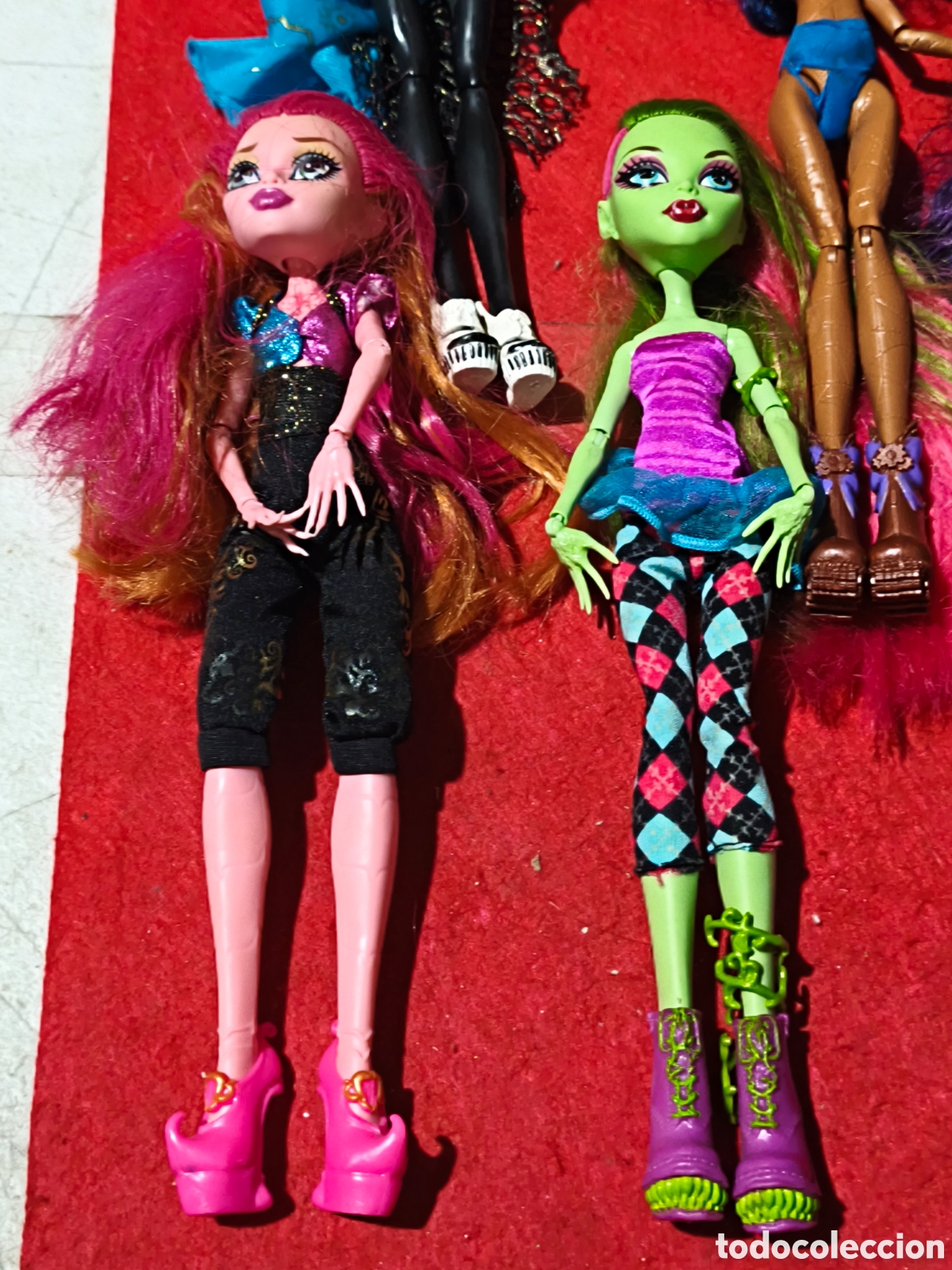 Mu&ntilde;ecas modernas: Lote mu&ntilde;ecas Monster high 2011 2012 2013 - Foto 2