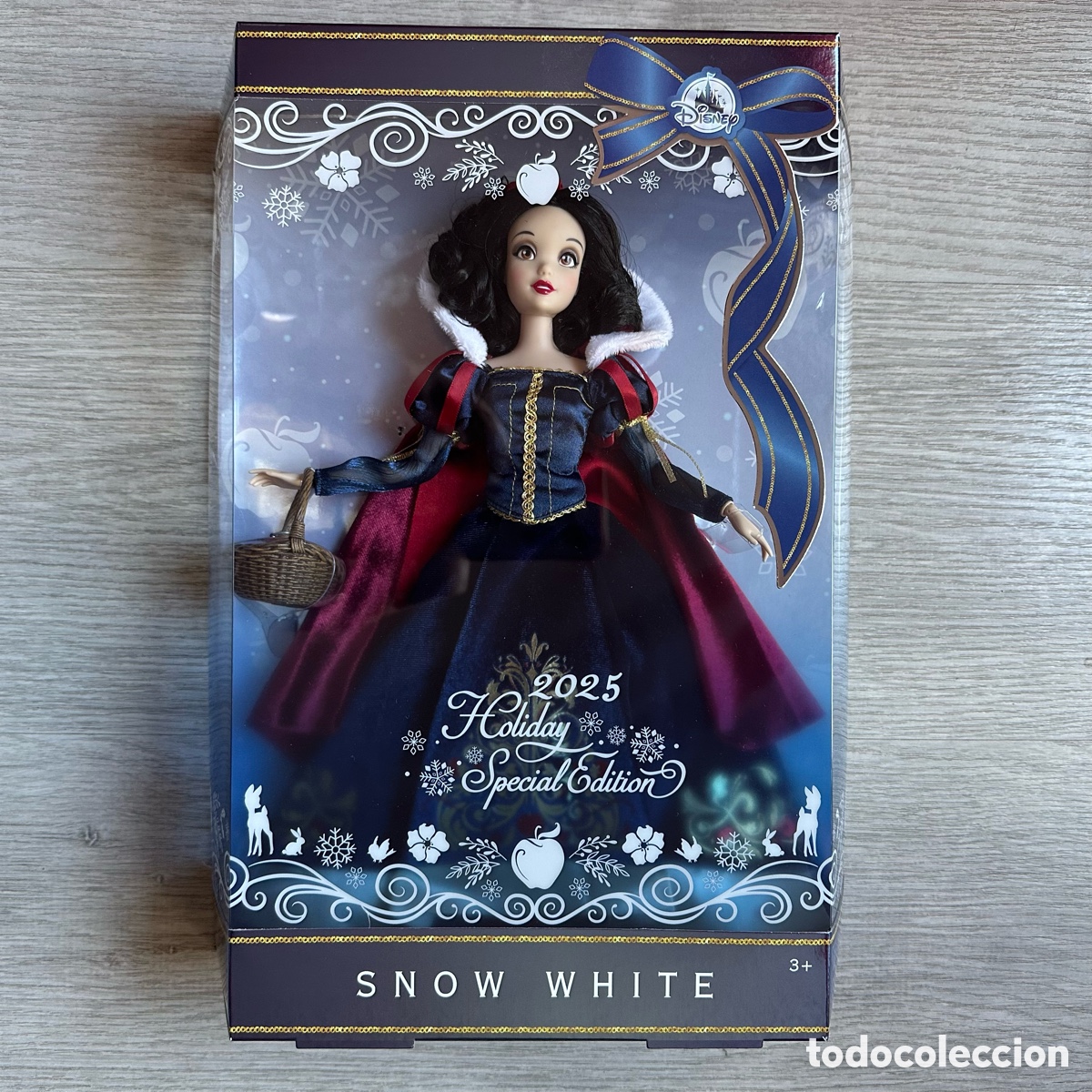 Poup&eacute;es Modernes: Mu&ntilde;eca navide&ntilde;a edici&oacute;n especial Blancanieves 2025 (28&nbsp;cm), Disney Store.