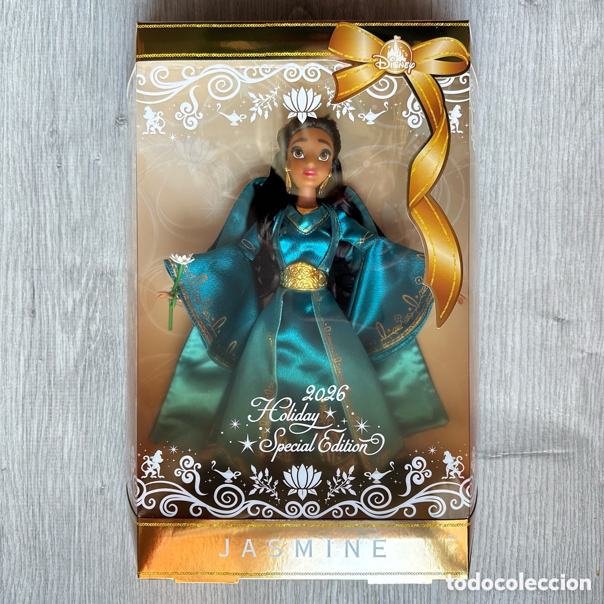 Mu&ntilde;ecas modernas: Mu&ntilde;eca edici&oacute;n especial Navidad Jasmine, Aladd&iacute;n (26&nbsp;cm), Disney Store.