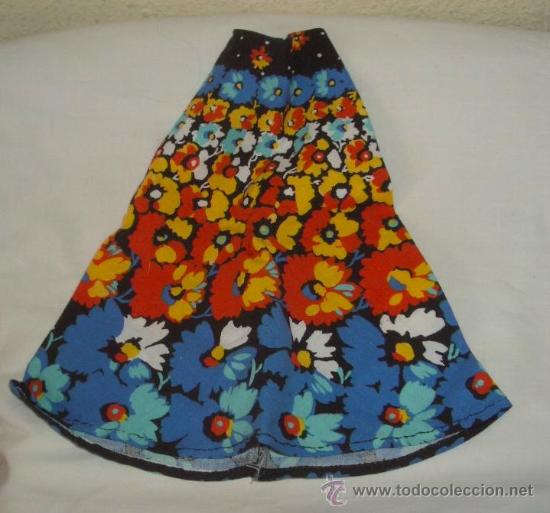 Mu&ntilde;ecas Nancy y Lucas: FALDA DEL CORTA Y COSE DE NANCY - Foto 1