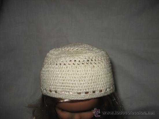 Mu&ntilde;ecas Nancy y Lucas: GORRO DE GANCHILLO LE QUEDA BIEN A LA NANCY - Foto 1