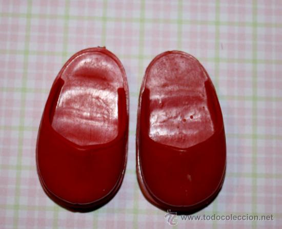 Mu&ntilde;ecas Nancy y Lucas: NANCY - ZUECOS ROJOS - ORIGINAL - Foto 1