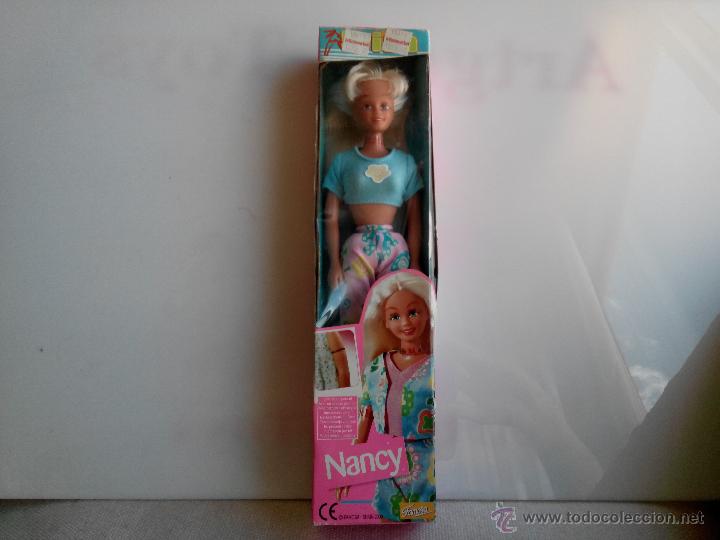 Mu&ntilde;ecas Nancy y Lucas: nancy de famosa en caja  nuefva - Foto 1