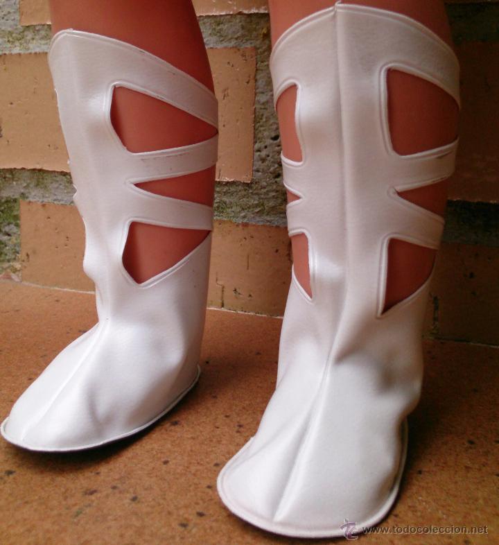Nancy de famosa años 70, botas blancas original - Vendido en Venta Directa  - 50271863