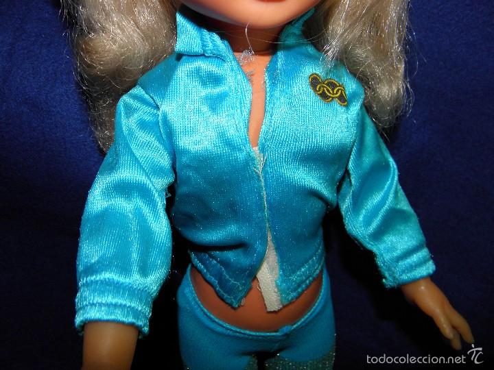 Mu&ntilde;ecas Nancy y Lucas: CHAQUETA AZUL DEL CONJUNTO ROCK DE MU&Ntilde;ECA NANCY - Foto 1