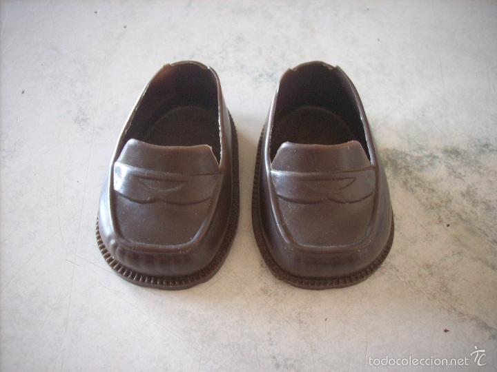 Mu&ntilde;ecas Nancy y Lucas: Mocasines de Lucas - Foto 1