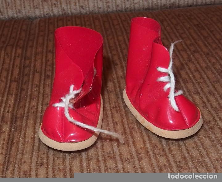 Mu&ntilde;ecas Nancy y Lucas: BOTAS DEL CONJUNTO SKI DE NANCY,A&Ntilde;OS 70 - Foto 1