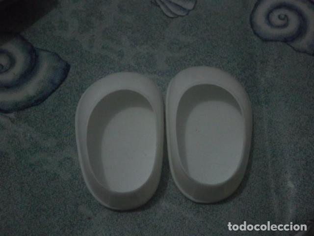 Mu&ntilde;ecas Nancy y Lucas: Zapatitos de nancy a&ntilde;os 70-80. - Foto 2