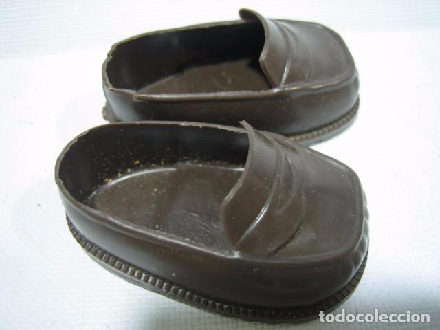 Mu&ntilde;ecas Nancy y Lucas: Complemento de mu&ntilde;eca Nancy a&ntilde;os 70. Zapatos marrones - Foto 1