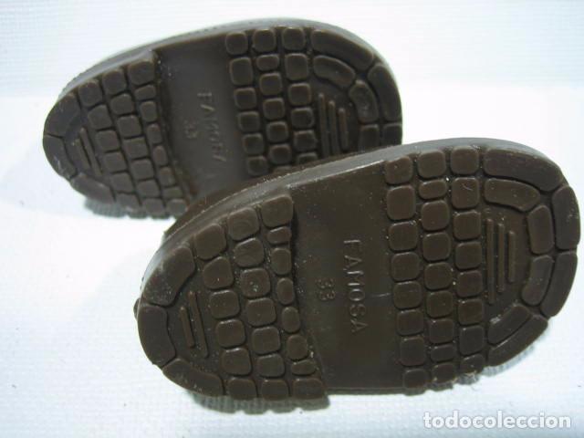 Mu&ntilde;ecas Nancy y Lucas: Complemento de mu&ntilde;eca Nancy a&ntilde;os 70. Zapatos marrones - Foto 2