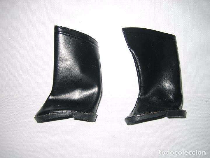 Mu&ntilde;ecas Nancy y Lucas: Complemento de mu&ntilde;eca Nancy a&ntilde;os 70. Botas negras - Foto 1