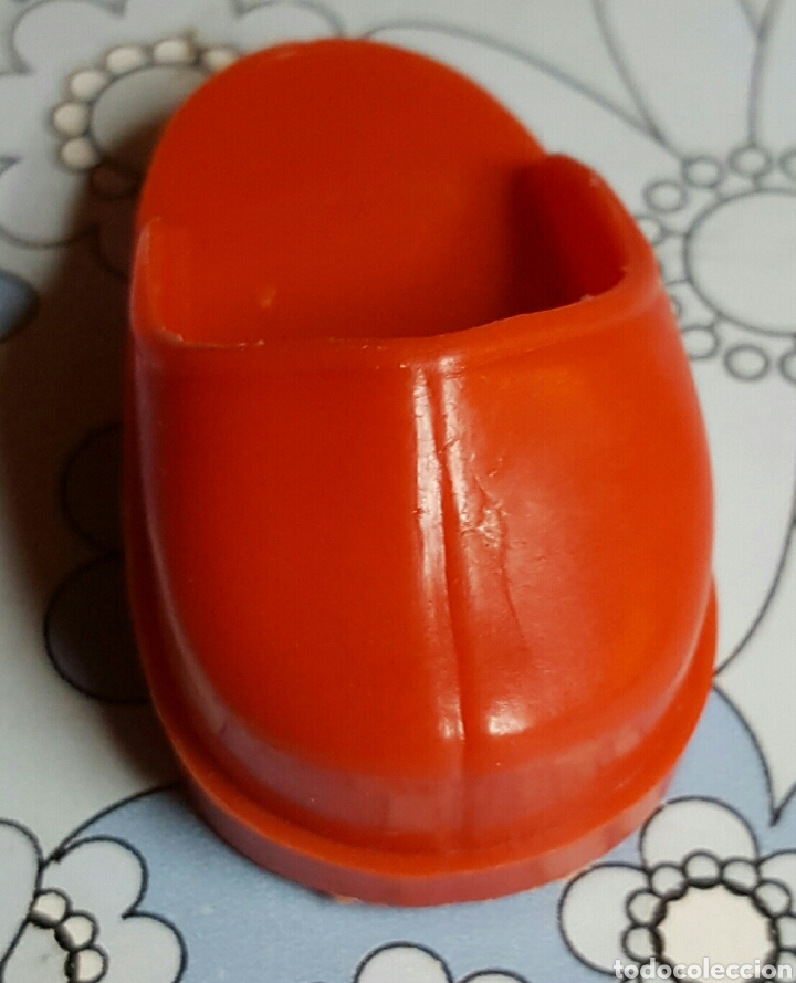 Mu&ntilde;ecas Nancy y Lucas: Zueco izquierdo de nancy - Foto 1