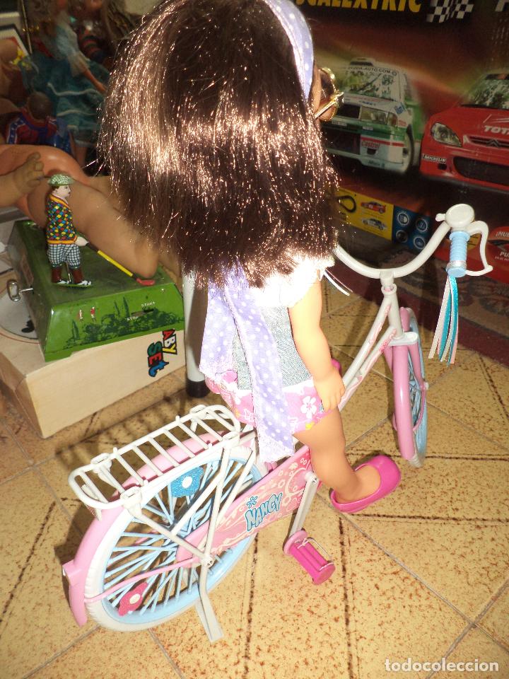 Mu&ntilde;ecas Nancy y Lucas: New Nancy en bicicleta.Famosa.Nancy moderna. - Foto 3