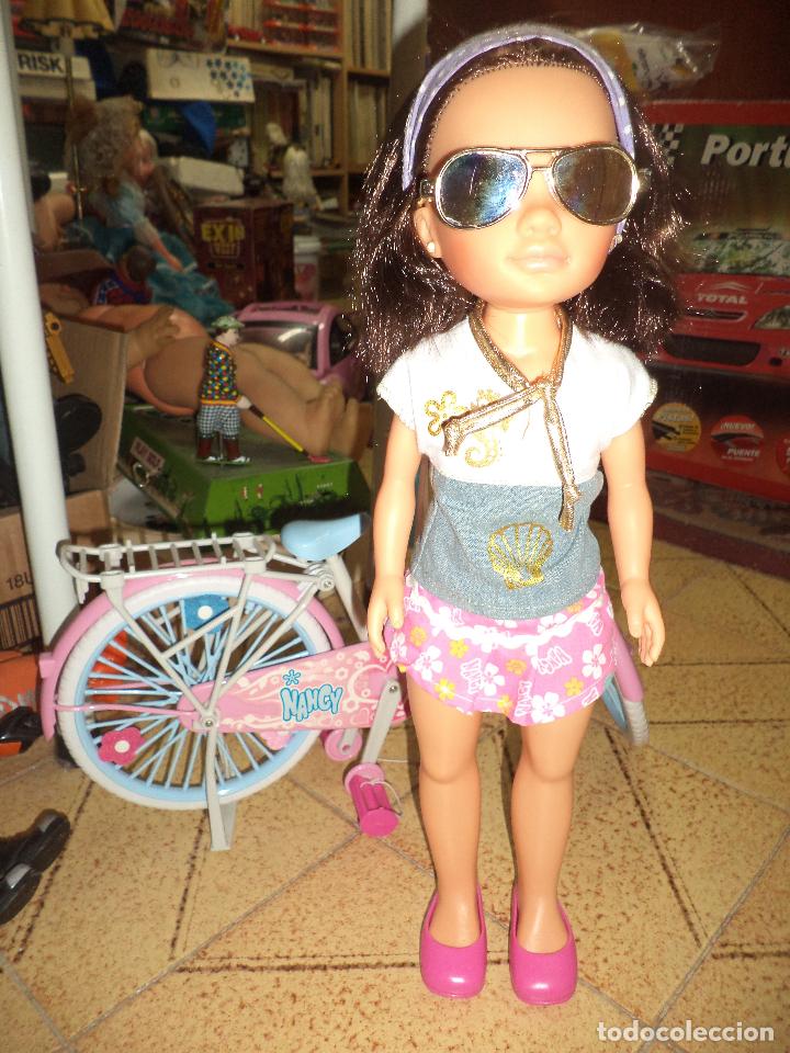 Mu&ntilde;ecas Nancy y Lucas: New Nancy en bicicleta.Famosa.Nancy moderna. - Foto 4