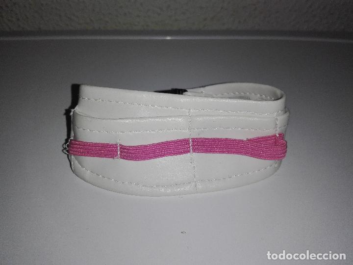 Mu&ntilde;ecas Nancy y Lucas: Cinturon accesorio de mu&ntilde;eca Nancy new Nancy moderna - Foto 1