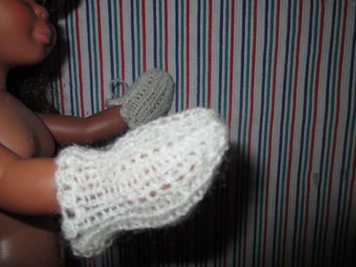 Mu&ntilde;ecas Nancy y Lucas: NANCY, GUANTES - Foto 2
