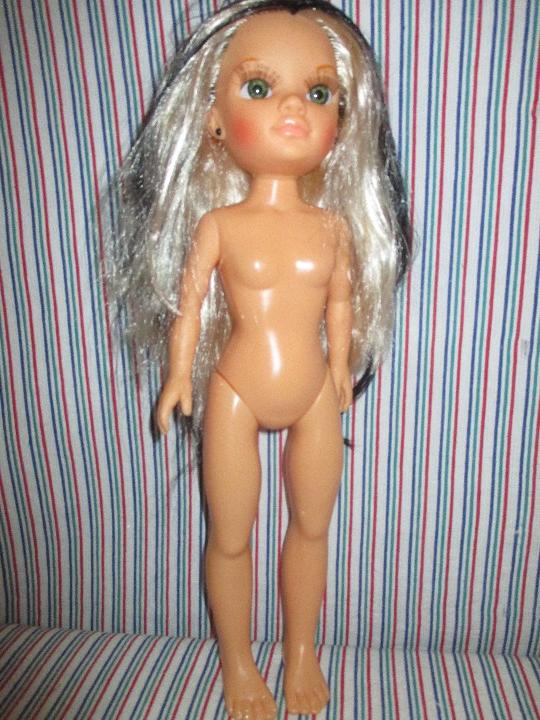 Mu&ntilde;ecas Nancy y Lucas: NANCY NEW, HALLOWEEN, PELO A MECHAS. - Foto 2