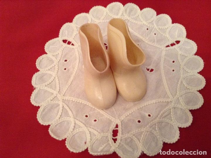 Mu&ntilde;ecas Nancy y Lucas: Nancy botas blancas - Foto 1