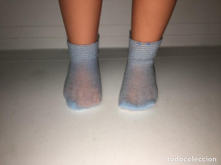 Mu&ntilde;ecas Nancy y Lucas: CALCETINES CELESTES PARA MU&Ntilde;ECA NANCY O LESLY - Foto 1
