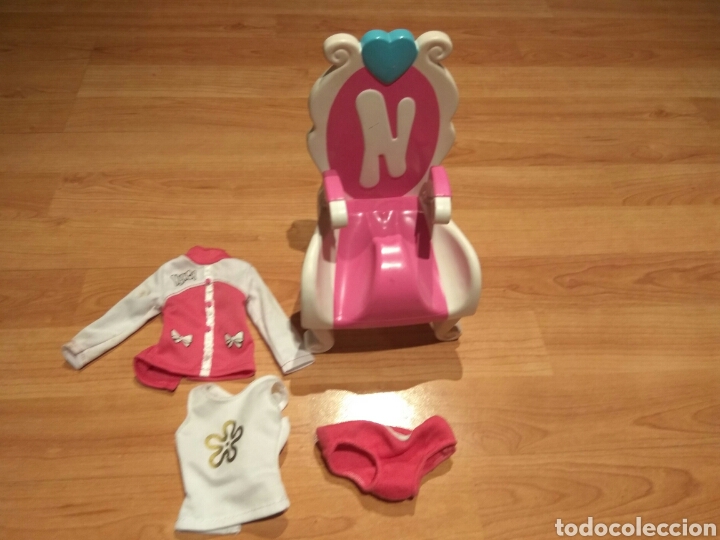 Mu&ntilde;ecas Nancy y Lucas: Mu&ntilde;eca nancy ropa y silla - Foto 3