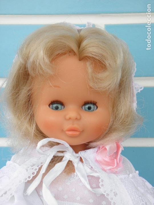 Mu&ntilde;ecas Nancy y Lucas: Mu&ntilde;eca antigua Nancy de Famosa - Foto 3