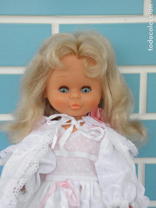 Mu&ntilde;ecas Nancy y Lucas: Mu&ntilde;eca antigua Nancy de Famosa - Foto 4