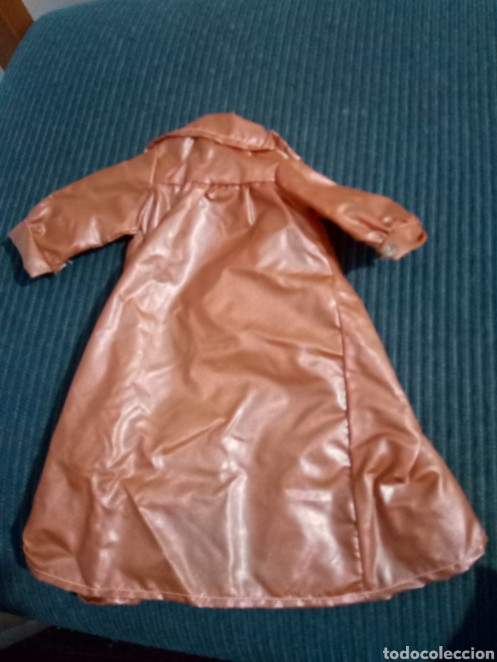 Mu&ntilde;ecas Nancy y Lucas: impermeable marron nancy - Foto 2