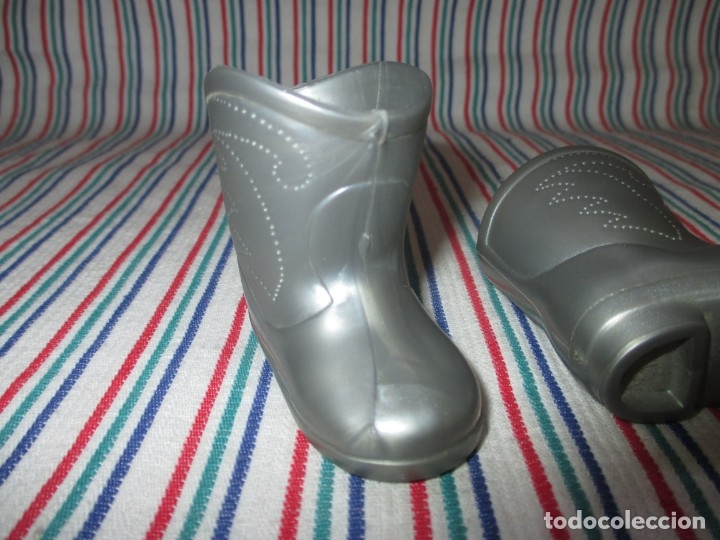 Mu&ntilde;ecas Nancy y Lucas: NANCY, BOTAS PLATEADAS - Foto 9