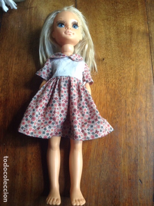 Mu&ntilde;ecas Nancy y Lucas: Mu&ntilde;eca Nancy moderna con vestido de Asi - Foto 1