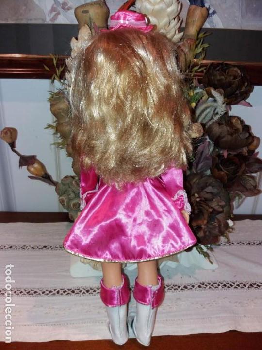 Mu&ntilde;ecas Nancy y Lucas: Nancy New en buen estado y calzada. - Foto 2