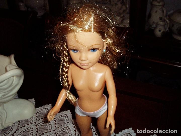 Mu&ntilde;ecas Nancy y Lucas: Mu&ntilde;eca Nancy de Famosa - Foto 3