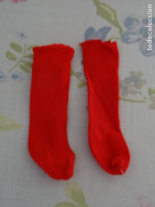 Mu&ntilde;ecas Nancy y Lucas: NANCY - PAR DE CALCETINES ROJOS - Foto 1