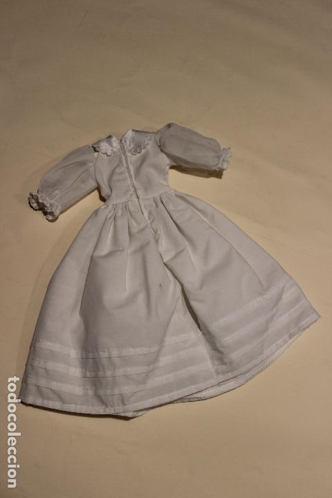 Mu&ntilde;ecas Nancy y Lucas: NANCY RARO VESTIDO DE COMUNION - Foto 2