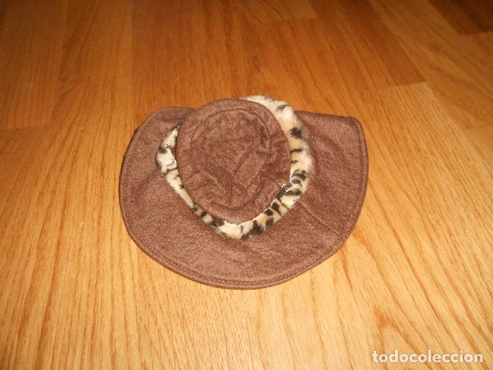 Mu&ntilde;ecas Nancy y Lucas: Gorro del conjunto kenia de Nancy de Famosa - Foto 2