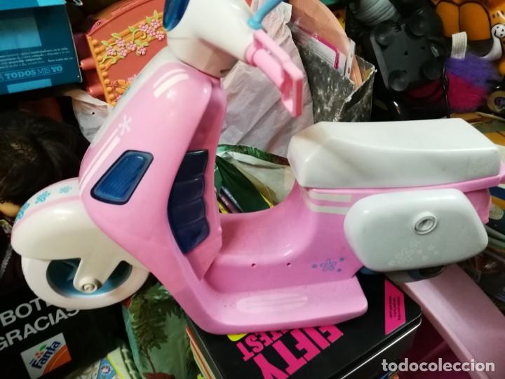 Mu&ntilde;ecas Nancy y Lucas: MOTO VESPA NANCY - Foto 3
