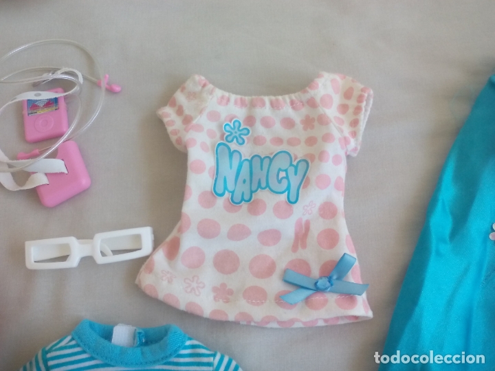 Mu&ntilde;ecas Nancy y Lucas: LOTE DE ROPA Y ACCESORIOS O COMPLEMENTOS DE MU&Ntilde;ECA NANCY - Foto 4