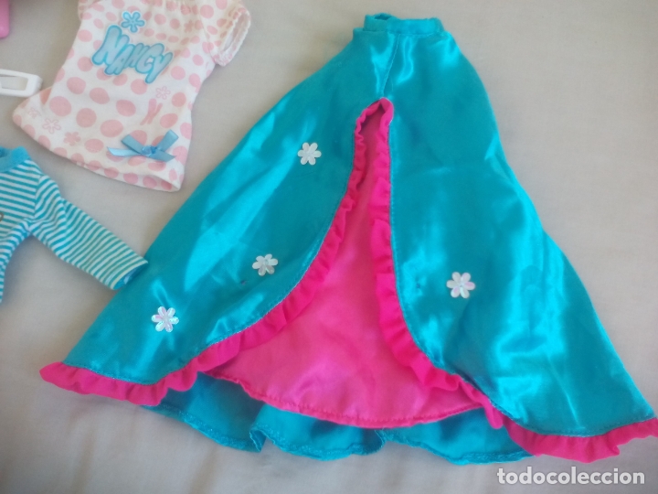 Mu&ntilde;ecas Nancy y Lucas: LOTE DE ROPA Y ACCESORIOS O COMPLEMENTOS DE MU&Ntilde;ECA NANCY - Foto 5
