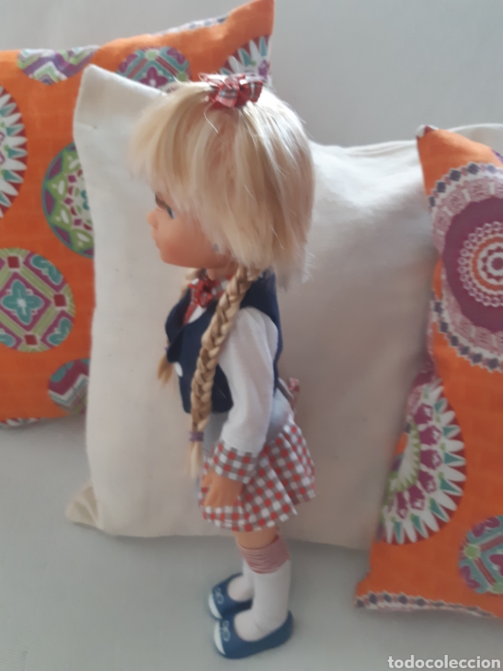 Mu&ntilde;ecas Nancy y Lucas: Mu&ntilde;eca Nancy colegiala - Foto 2