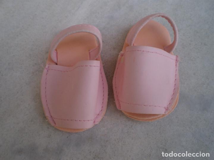 Mu&ntilde;ecas Nancy y Lucas: zapatos abarcas nancy - Foto 1