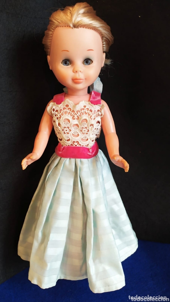 Mu&ntilde;ecas Nancy y Lucas: Ropa para Nancy, desconozco si es original. - Foto 1