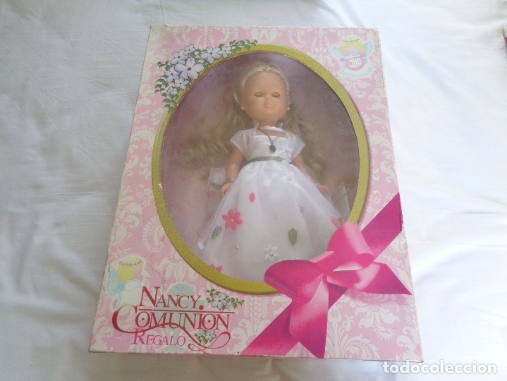 Mu&ntilde;ecas Nancy y Lucas: NANCY COMUNION 2010 EN CAJA - LA GUAPA , LA DE OJOS PEQUE&Ntilde;OS - Foto 3