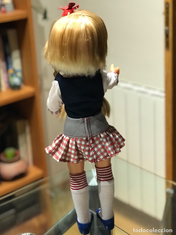 Mu&ntilde;ecas Nancy y Lucas: Mu&ntilde;eca Nancy colegiala con uniforme - Foto 3
