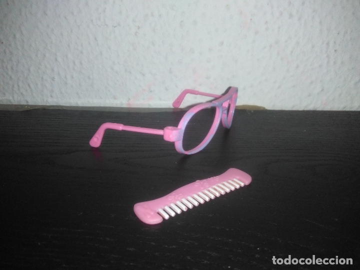 Mu&ntilde;ecas Nancy y Lucas: Gafas y peine de mu&ntilde;eca nancy new nancy moderna - Foto 2