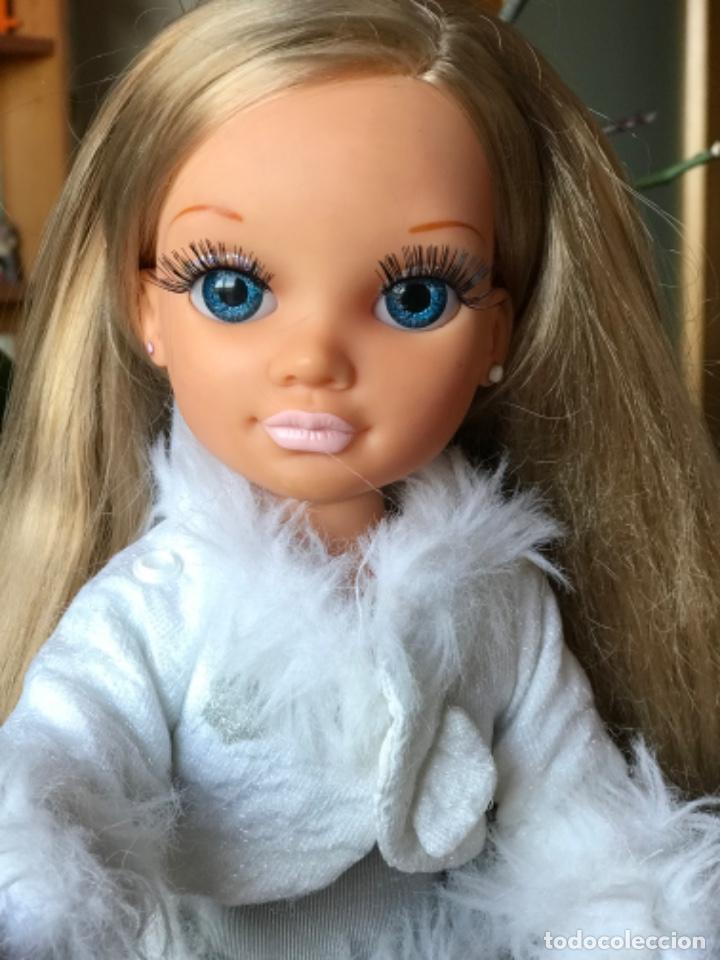 Mu&ntilde;ecas Nancy y Lucas: Mu&ntilde;eca Nancy Brillos en la nieve - Foto 1