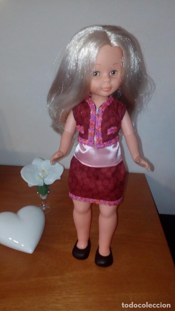 Mu&ntilde;ecas Nancy y Lucas: Traje chanel para Nancy.Replica. - Foto 2