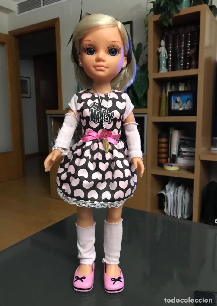Mu&ntilde;ecas Nancy y Lucas: Mu&ntilde;eca Nancy glamourosa con pulsera y collar - Foto 2