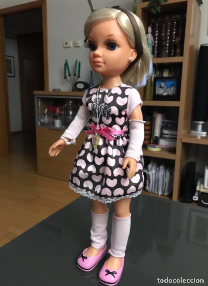 Mu&ntilde;ecas Nancy y Lucas: Mu&ntilde;eca Nancy glamourosa con pulsera y collar - Foto 3