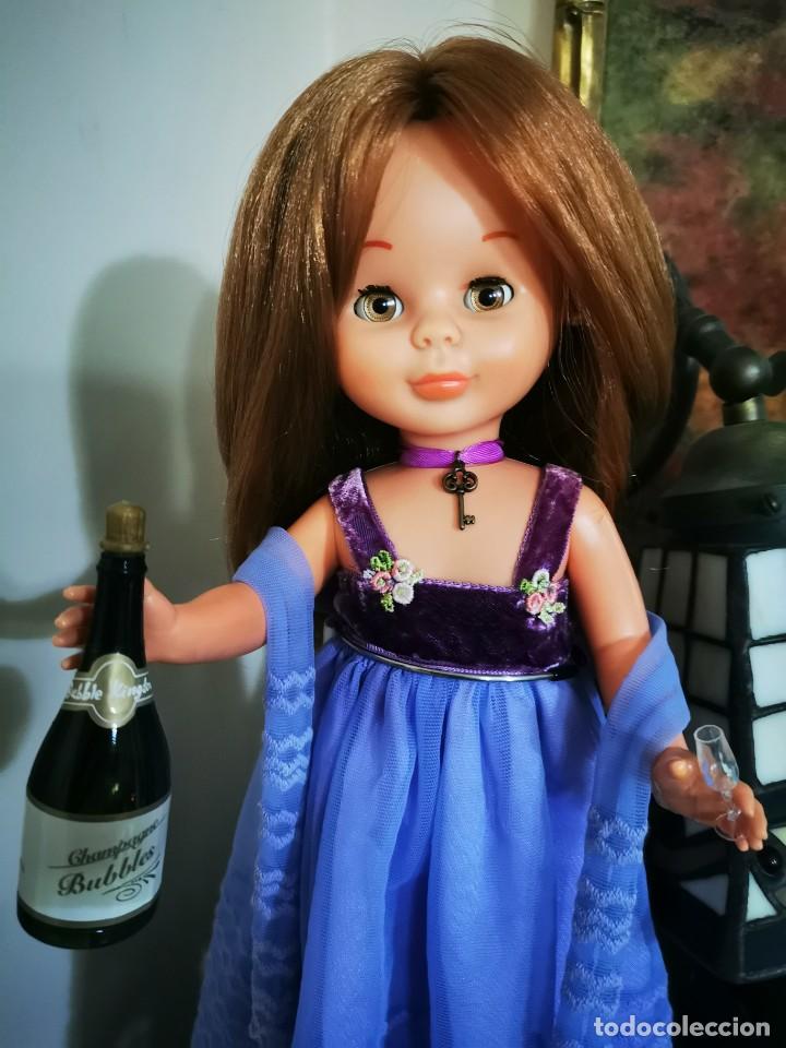 Mu&ntilde;ecas Nancy y Lucas: Botella champ&aacute;n tama&ntilde;o Nancy - Foto 2