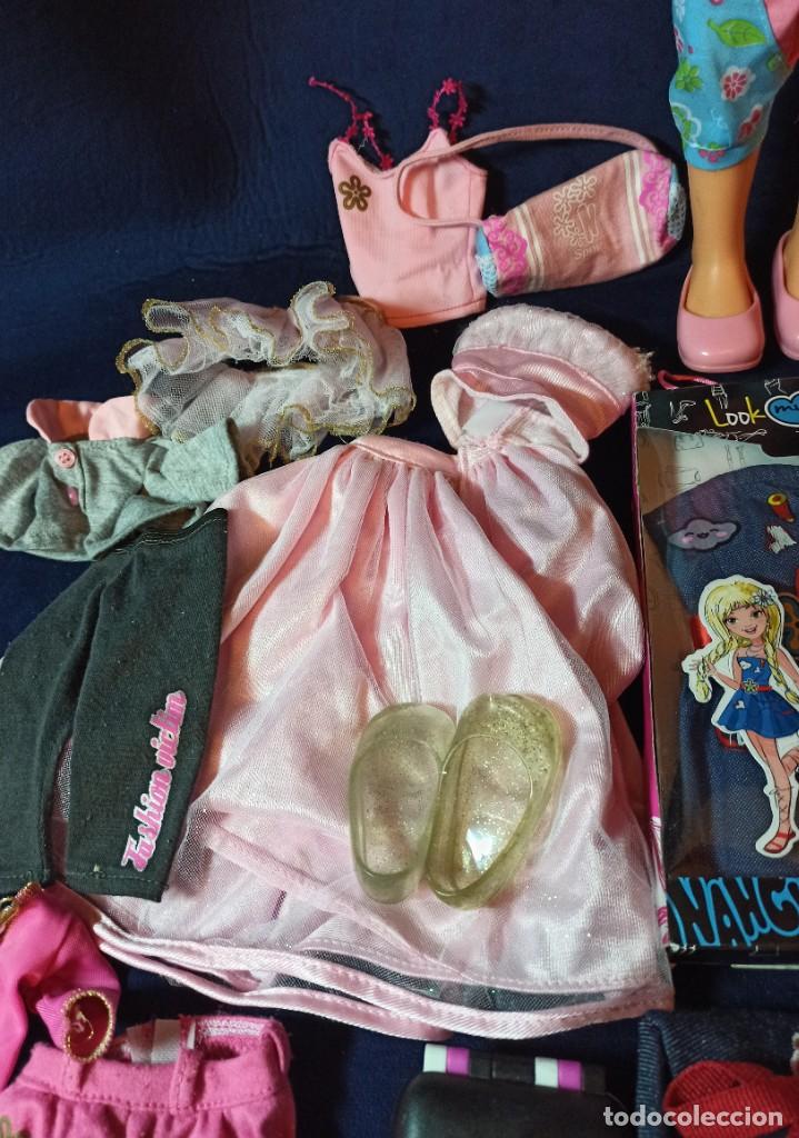 Mu&ntilde;ecas Nancy y Lucas: Lote de Mu&ntilde;eca Nancy New,con muchos complementos y ropa.(todo original) - Foto 2