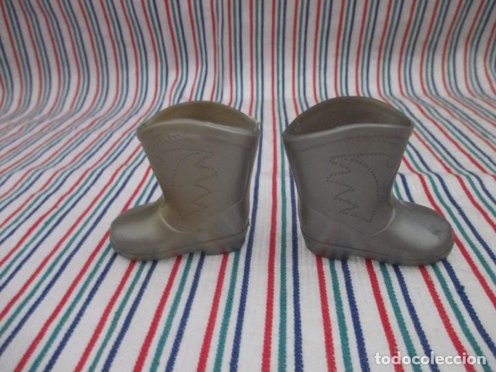 Mu&ntilde;ecas Nancy y Lucas: NANCY BOTAS PLATEADAS ORIGINALES - Foto 3